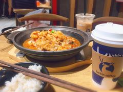 -极有家小鱼小鸡石锅煲(佳兆业店)
