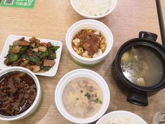 -老乡鸡(南京首创立方店)