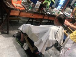 点击看大图 -T.1 hair salon烫染接发
