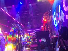 -喜鹊音乐酒馆(西街店)