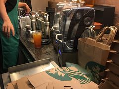 -星巴克(北京复兴路店)
