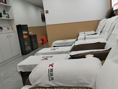 -郑远元专业修脚房(栖山路店)