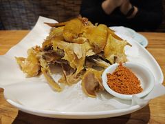 -头上红煨盐鸡·非遗院子餐厅