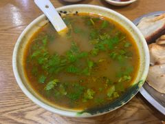 牛肉汤-黄阿姨锅贴大王(万航渡路店)