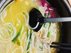 -桥香园过桥米线(国贸店)