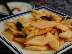 -八两八金·莱芜特色炒鸡(市南漳浦路店)