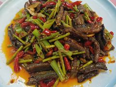 -洪霞餐馆
