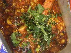 -马路边边串串香(苗栗路店)