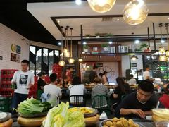 大堂-龍歌自助小火锅(崂山丽达店)