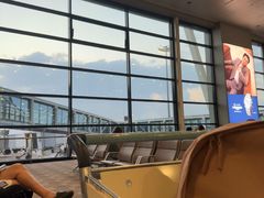 -上海浦东国际机场-T2航站楼