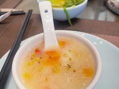 -飨食汇全日制餐厅·昆山皇冠假日酒店(九方店)