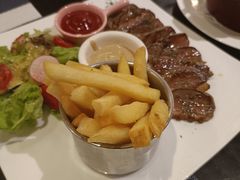 香煎鸭胸-La Creperie法餐厅(芮欧百货店)
