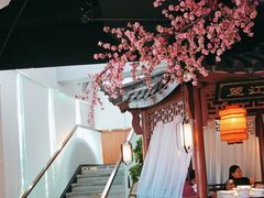 -荷塘秋月·本帮江浙菜(国权路店)