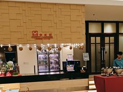 -亚龙湾希尔顿自助餐厅·海鲜·烧烤·沙滩BBQ·现场乐队