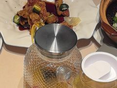 -八府香鸭·啫啫煲(华山路店)