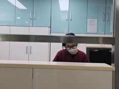 -宠颐生中康贝怡动物医院