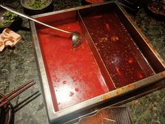 -重庆九记老火锅(广场店)