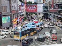 -观音桥步行街