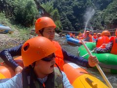 -安吉龙王山峡谷漂流