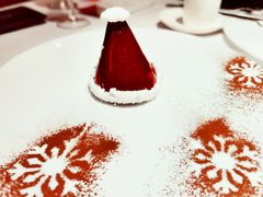 覆盆子圣诞红帽蛋糕-王品牛排(杭州大厦店)