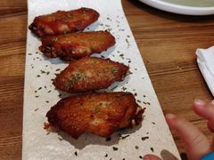 -Dragon Pizza•圆脸龙披萨·牛排餐厅