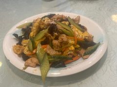 -黄家饺子东北特色菜馆(湖滨商业街店)