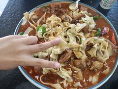 -撒拉人家.酸菜牦牛肉火锅