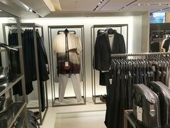 -ZARA(凯德乐峰广场店)