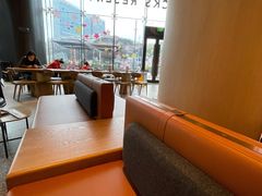 -星巴克臻选(上海合生汇1F店)