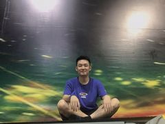 -嘿哟动霸CHUA·新潮玩运动娱乐中心·蹦床滑冰团建乐园
