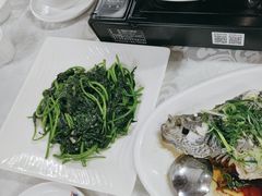 -岭下农庄·农家菜·野生大头鱼·公司团建(福永凤凰山店)
