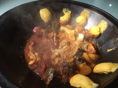 -鱼窝棚柴火铁锅炖(富山屯店)