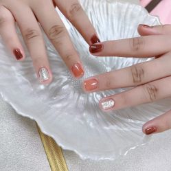 -玉指悦色美甲美睫