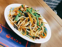 珍馐酱爆六合菜-满园烤鸭·春饼(太原街万达店)