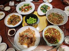 -那家老院子东北菜·饺子·小鸡炖蘑菇(艳华街店)