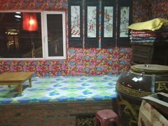 -鱼窝棚柴火铁锅炖(富山屯店)