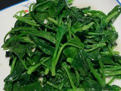 -鑫悦楼煎蟹·16年海鲜大排档