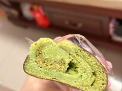 开心果奶酥碱水-稻妻面包·Lightning Bakery(万象店)