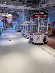 -利奥梦幻主题乐园(爱琴海购物公园店)