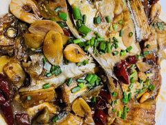 红烧杂鱼-好兄弟郭巨海鲜(天一阁店)