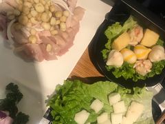 -东椰·海南椰子鸡火锅(朝阳门店)