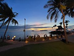 -Sunset Bar(丹绒亚路香格里拉店)