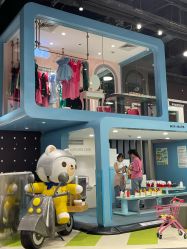 -MINI MARS KIDS CLUB亲子家庭中心(长宁天山店)