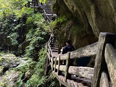 -龙水峡地缝景区