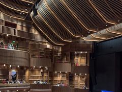 -交通银行前滩31演艺中心