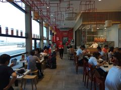 大堂-百事佳烧鸭牛腩(上海虹桥站店)