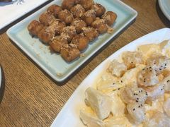 -金牌老碗时尚陕菜(王府井百货店)