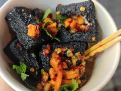 -黑色经典臭豆腐·湖南特产(坡子街店)