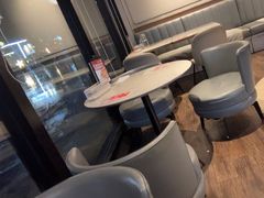 -必胜客(欢乐颂店)