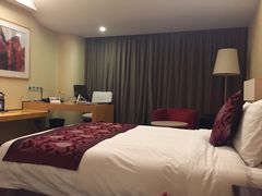 天津滨海圣光皇冠假日酒店-天津滨海圣光皇冠假日酒店